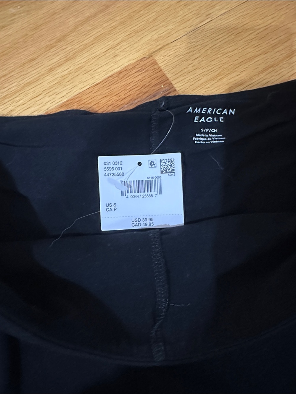 American Eagle Outfitters Black Low Rise It Knit  Micro Skirt - Picture 2 of 4